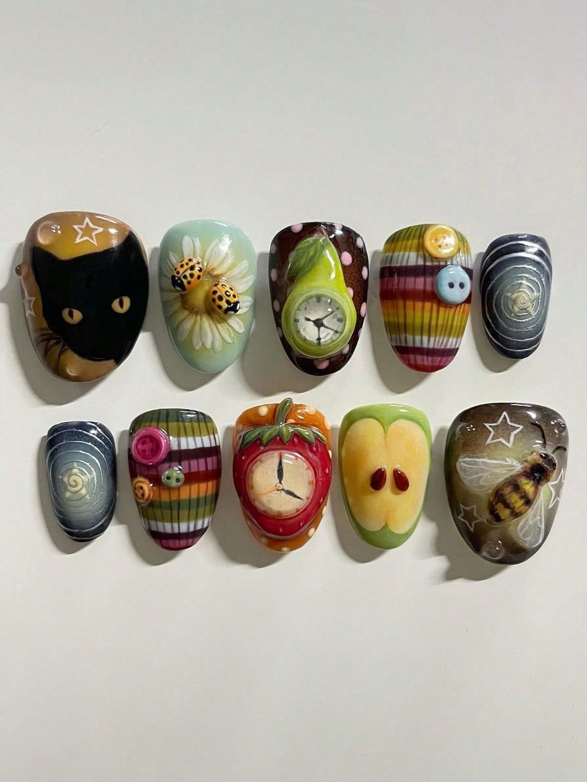 Ocean-Inspired Press-On Nail Art Design