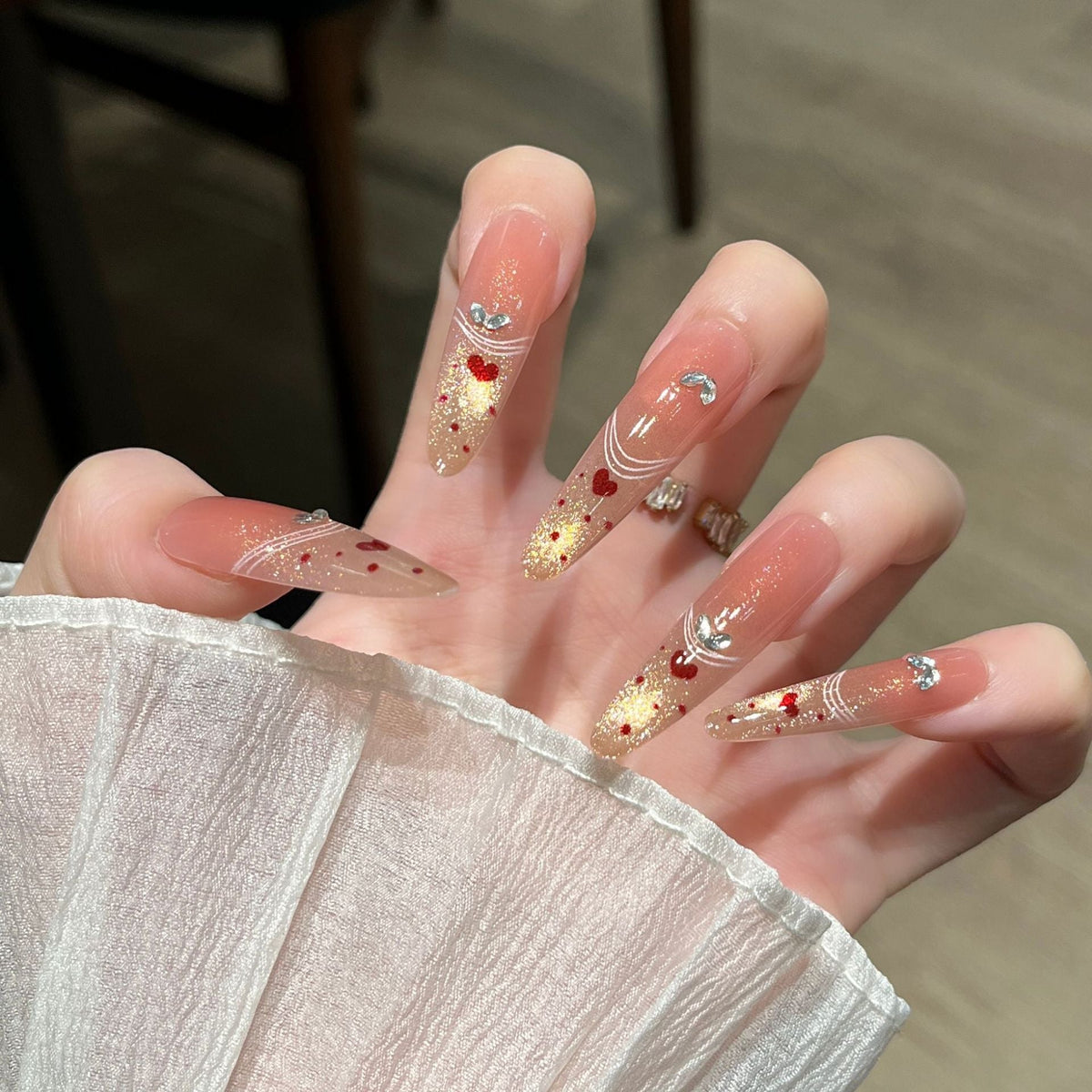 Press-On Nails with Artistic Ocean Theme Design