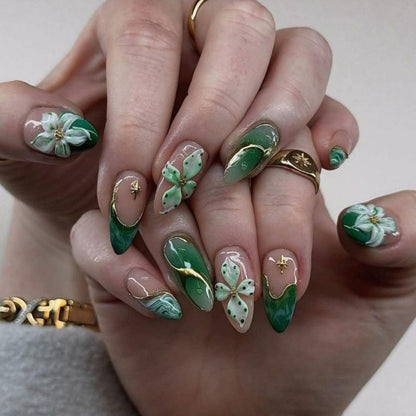 Press-On Nail Art Set with Animal Designs