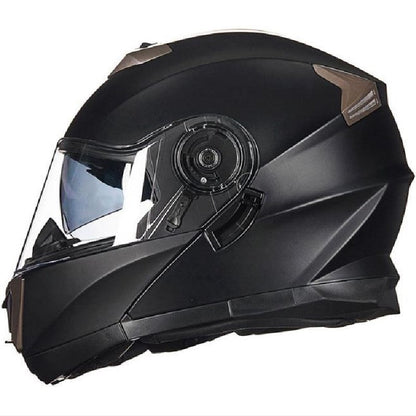 Full-Face Motorcycle Helmet with Aerodynamic Design