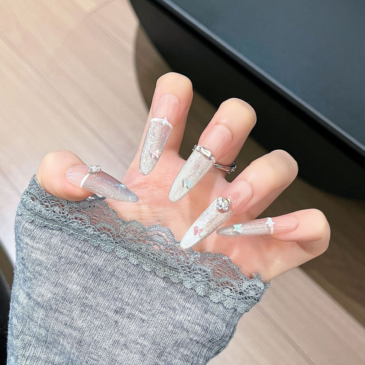 Creative Press-On Nails Collection