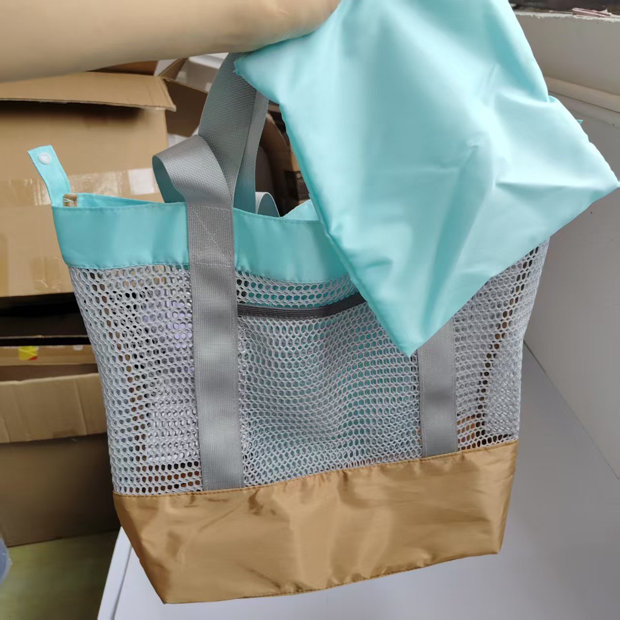 Spacious Beach Tote with Mesh Design for Easy Storage