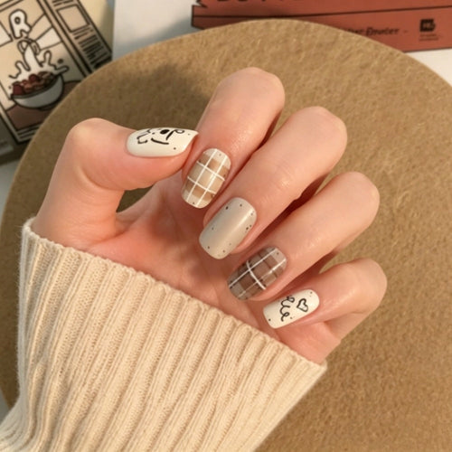 Character Design Press-On Nail Set – Creative Artistry Collection