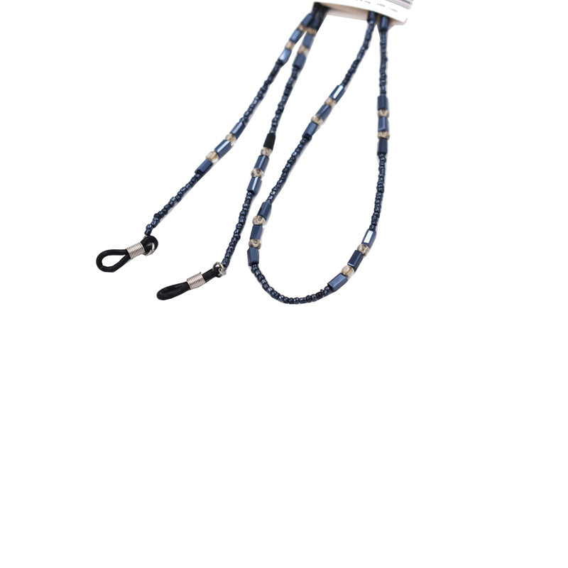 Beaded Eyewear Holder with Adjustable Design