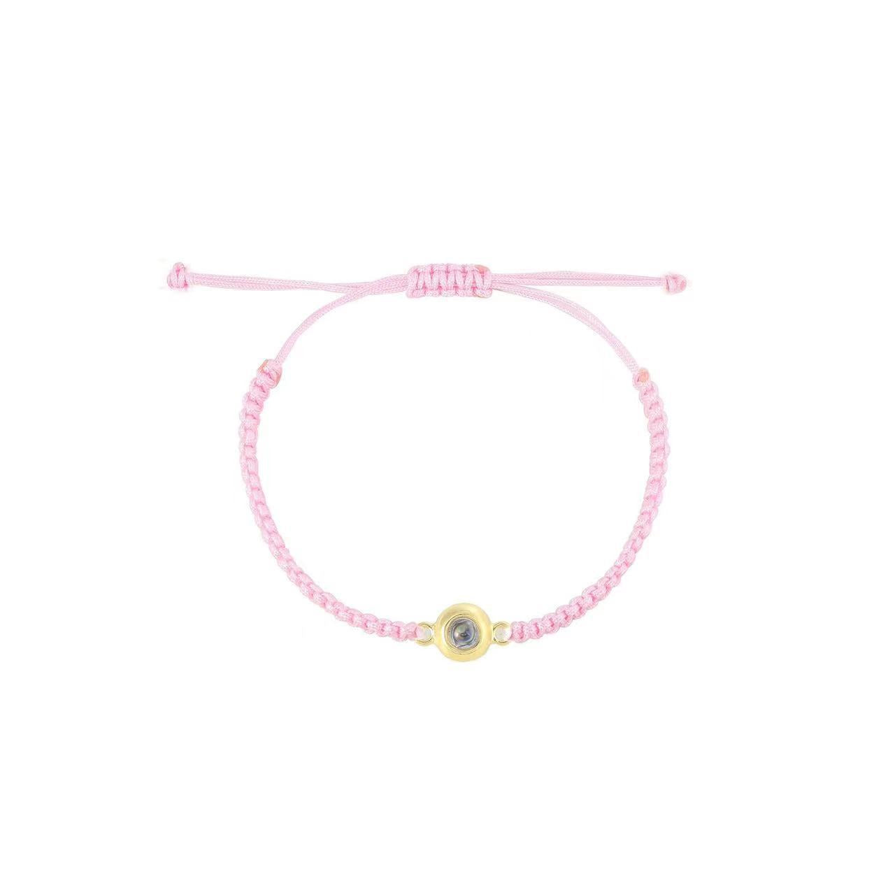 Customizable Friendship Bracelet with Adjustable Design