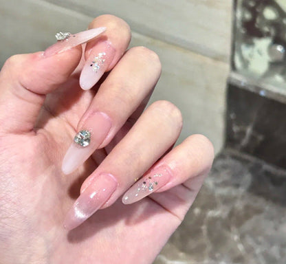 Themed Press-On Nails with Artistic Design