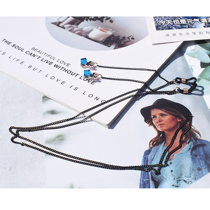 Decorative Eyewear Chain with Adjustable Length