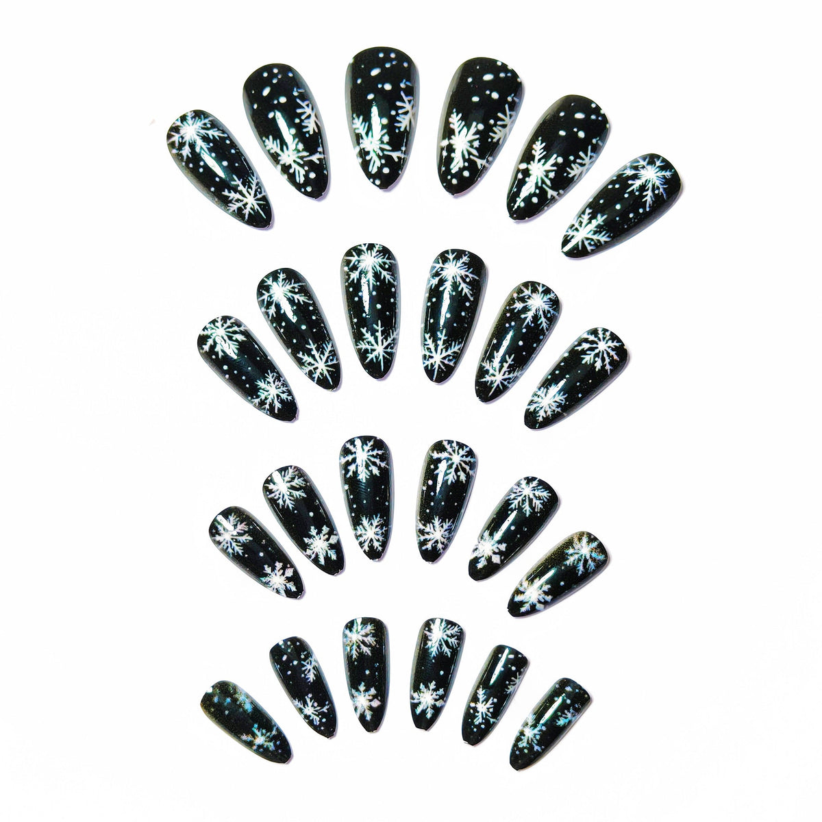 Winter Snowflake-Themed Nail Art Design for Creative Styles