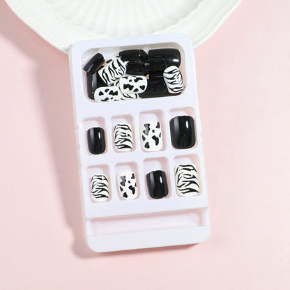 Modern Geometric Design Press-On Nail Set – Artistic Styles
