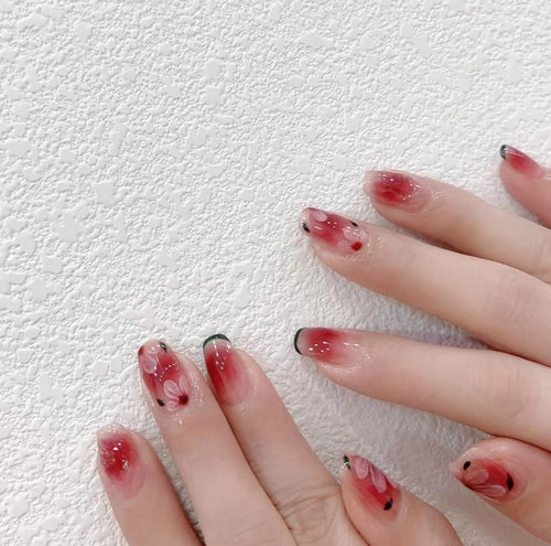 Sakura-Inspired Decorative Press-On Nail Set