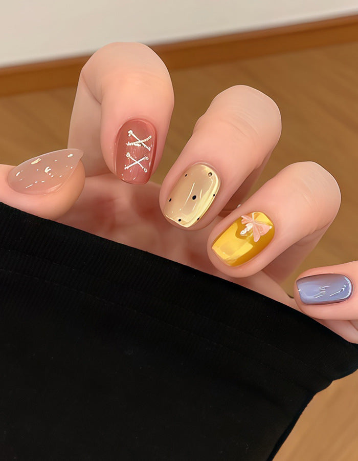 Unique Patterned Press-On Nail Set for Creative Styles
