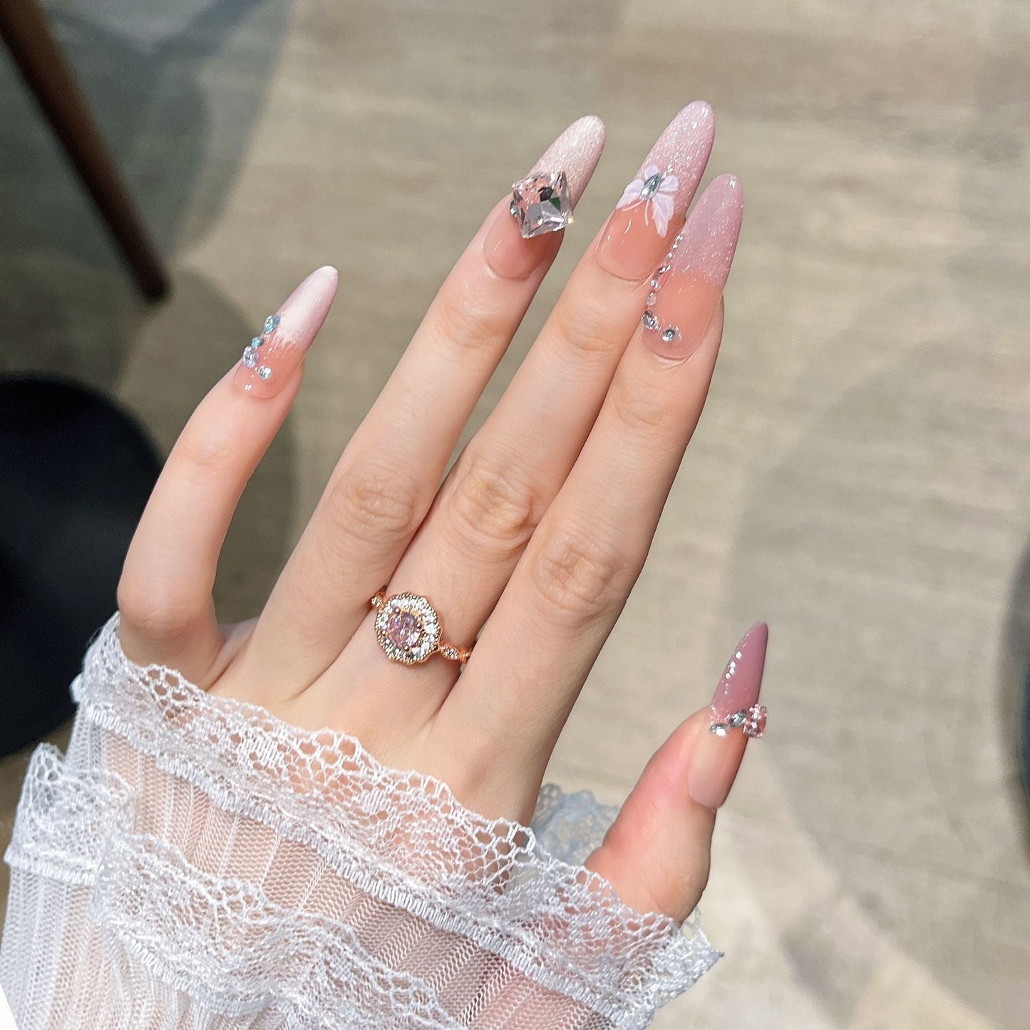 Set of 3D Decorative Press-On Nail Art