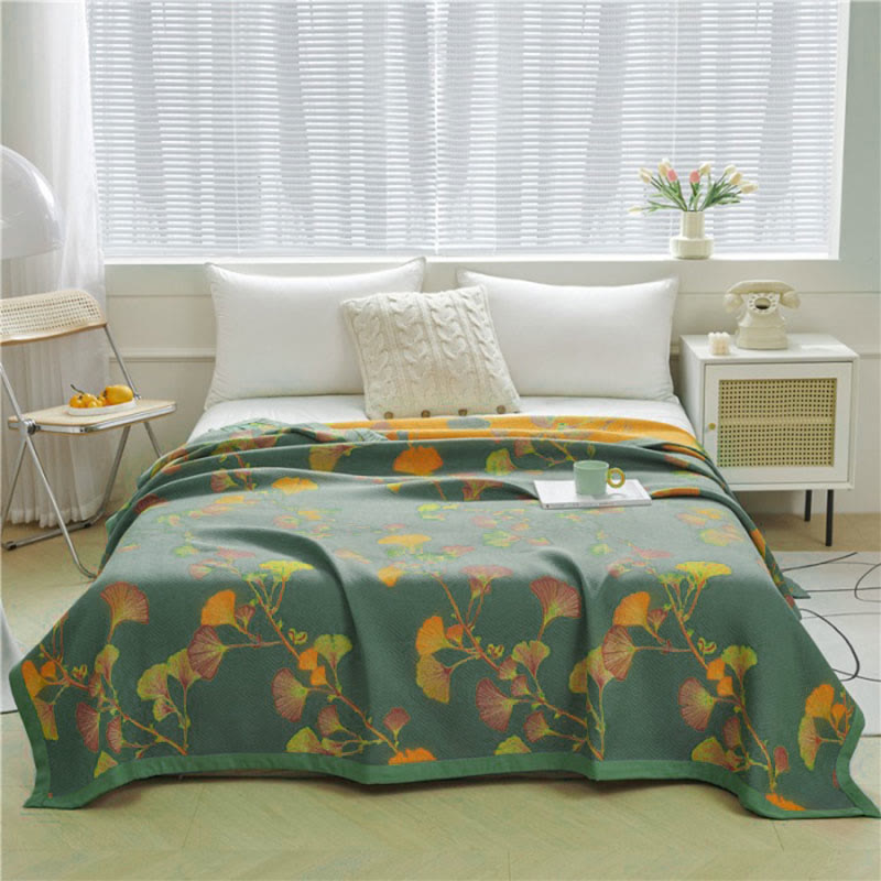 Reversible Quilted Blanket with Jacquard Cotton Ginkgo Leaves