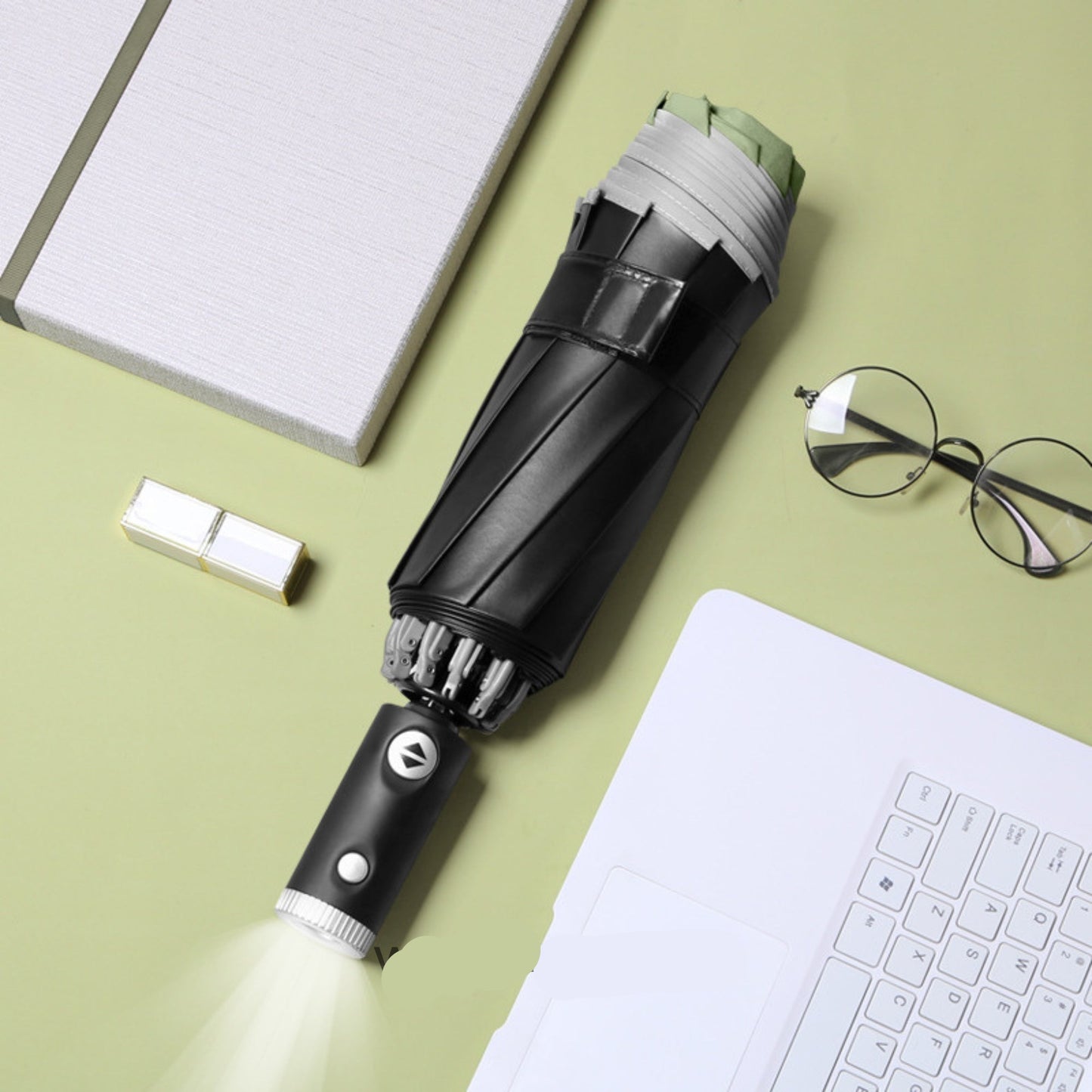 Automatic Windproof Umbrella with Reflective Edge – Stylish Design