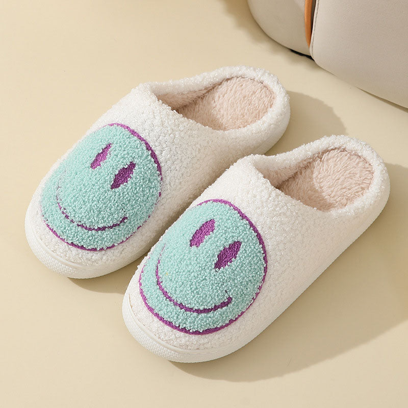 Unisex Slippers with Smiley Pattern – Soft and Cozy