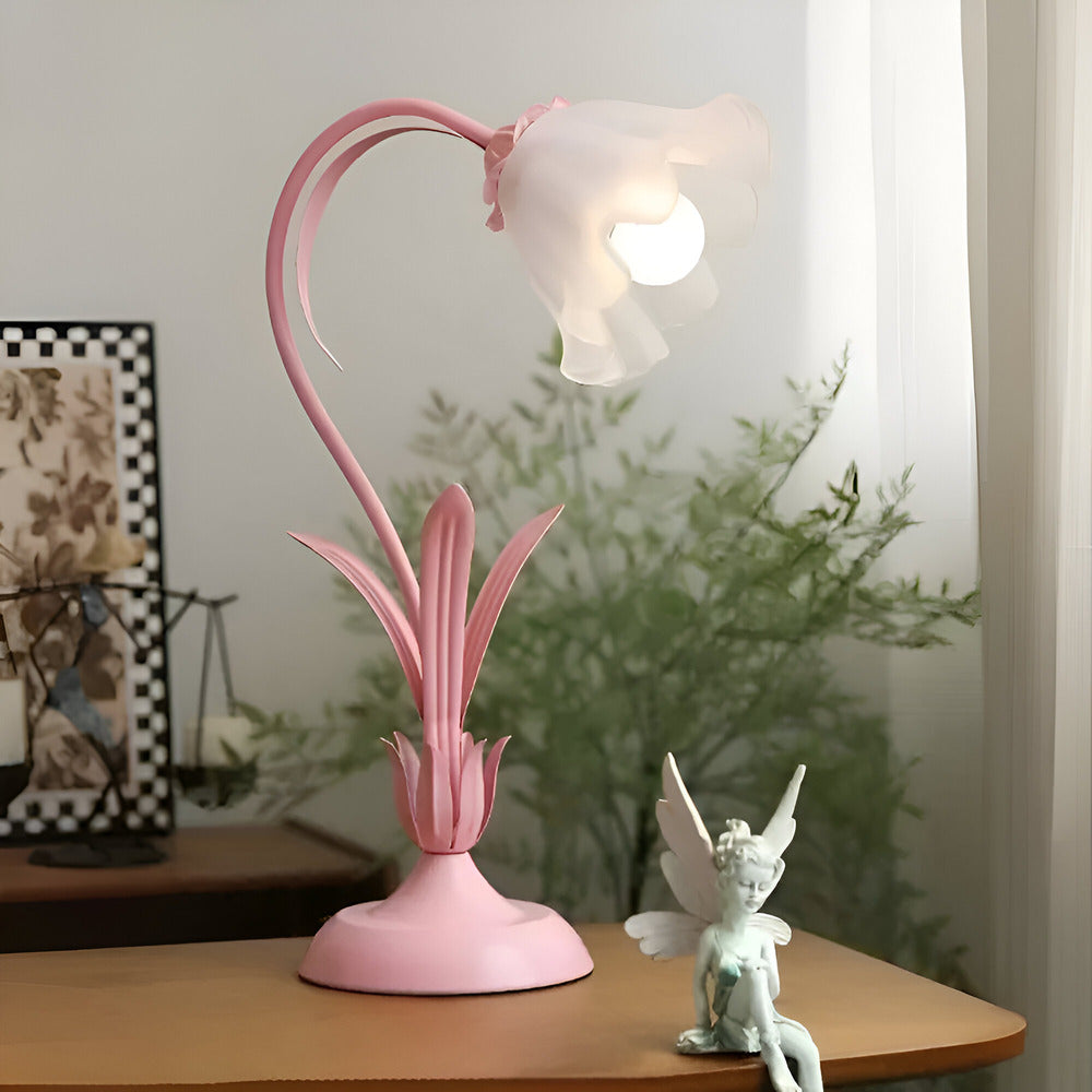 Decorative Table Lamp with Floral Design – Antique-Style for Bedroom & Living Room
