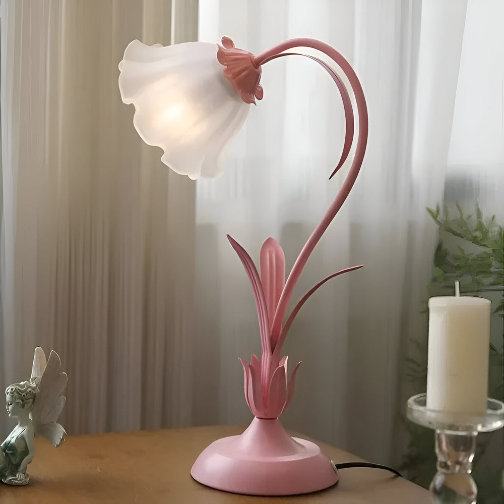 Decorative Table Lamp with Floral Design – Antique-Style for Bedroom & Living Room