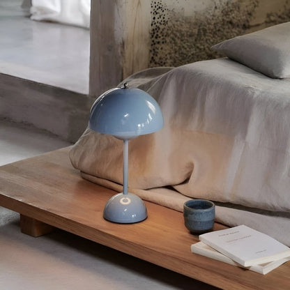 Modern Mushroom Design LED Table Lamp – Elegant Glow Lighting