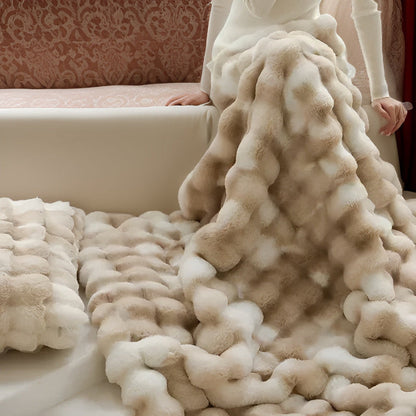 Fluffy Fleece Travel Blanket – Soft, Washable Faux Fur Cover