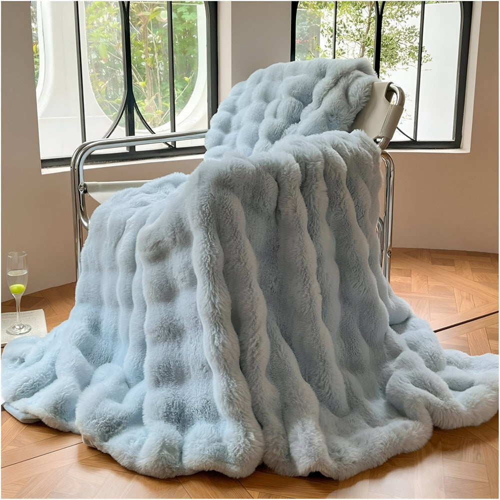 Fluffy Fleece Travel Blanket – Soft, Washable Faux Fur Cover