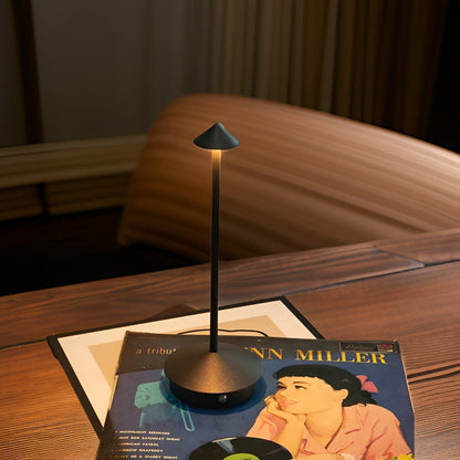 Touch-Controlled LED Lamp – Rechargeable Light for Modern Spaces