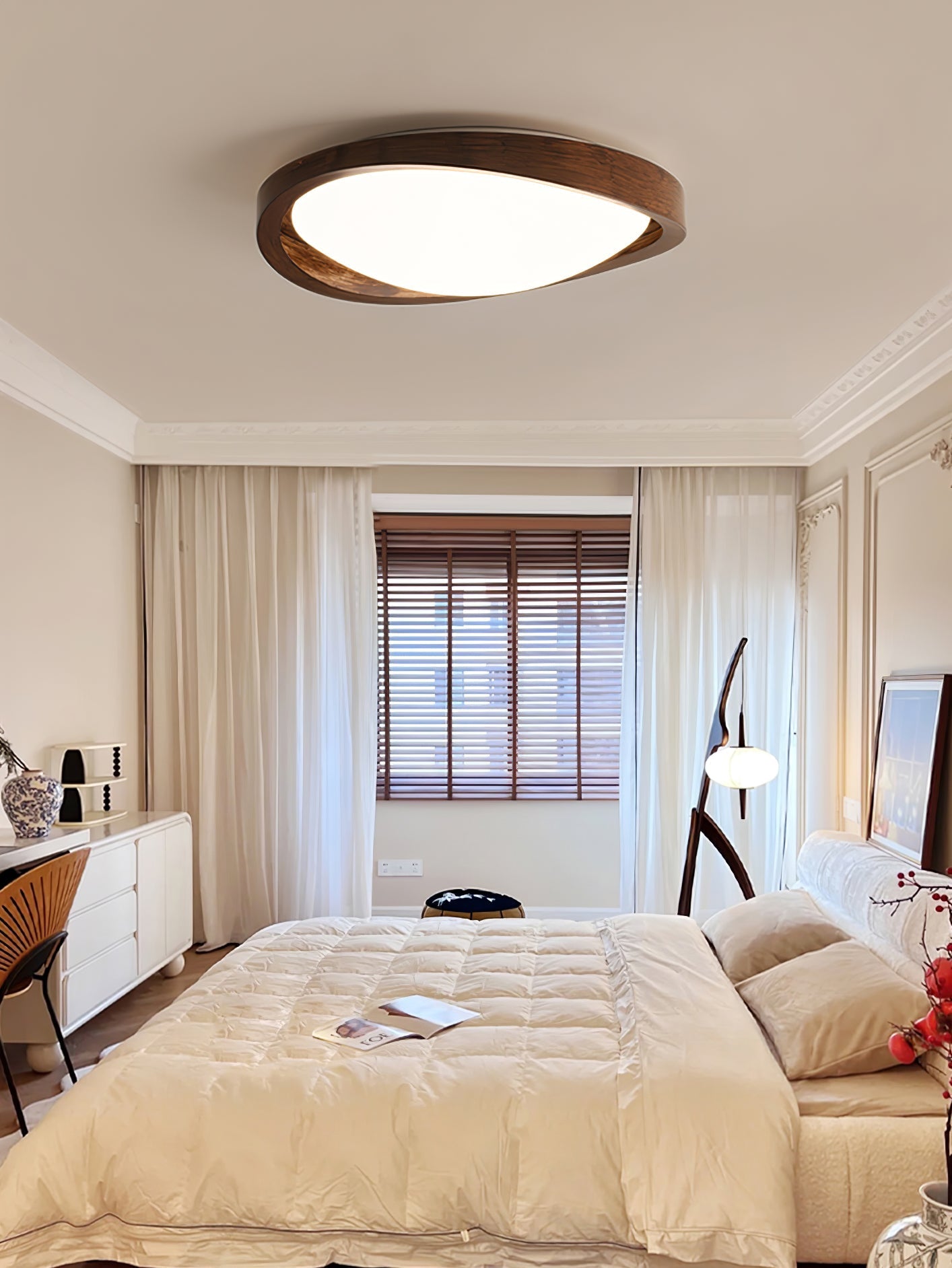 Modern Interior Ceiling Lights with Curved Edges