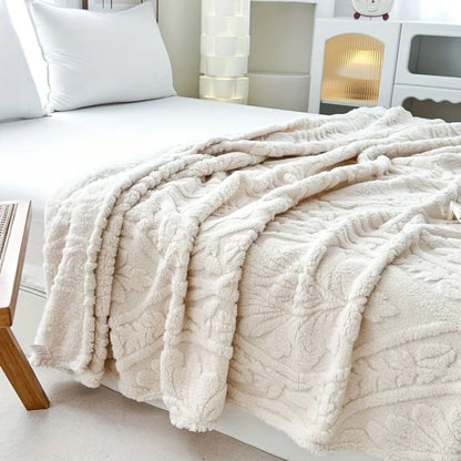 Chic French-Style Cozy Fleece Throw Blanket