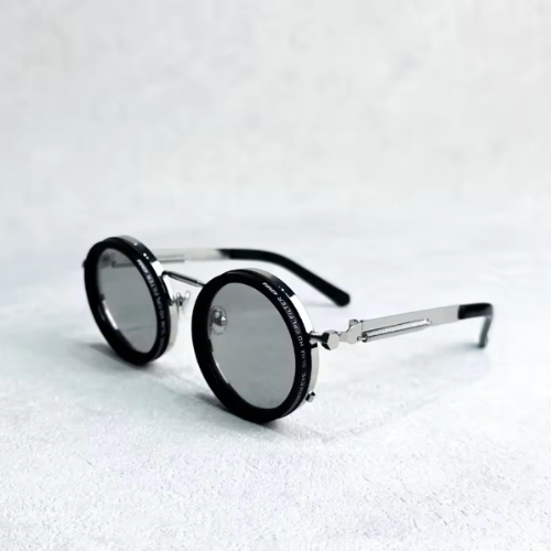 Stylish UV Protection Sunglasses with Black Lenses