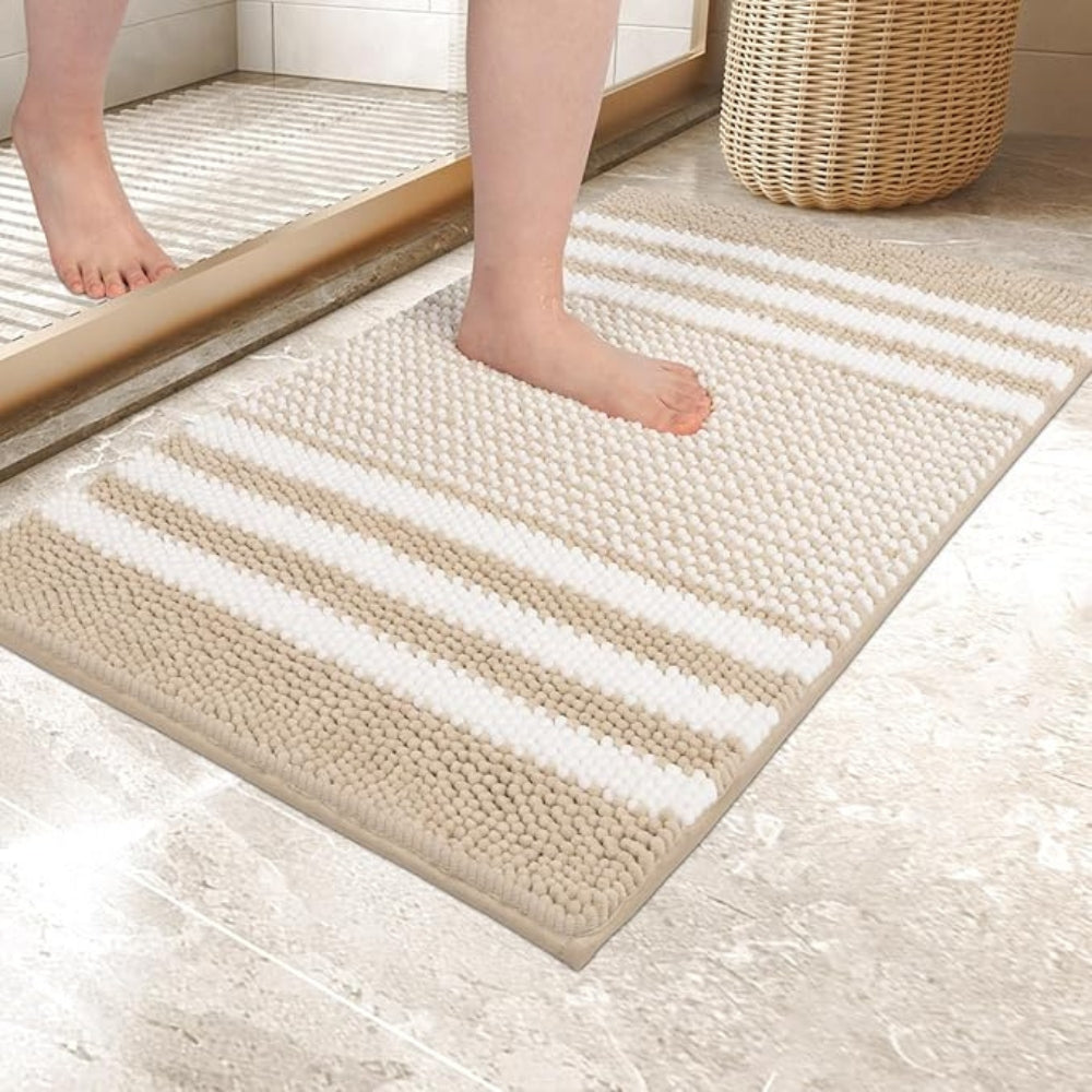Luxurious Chenille Striped Bath Rug for Ultimate Comfort