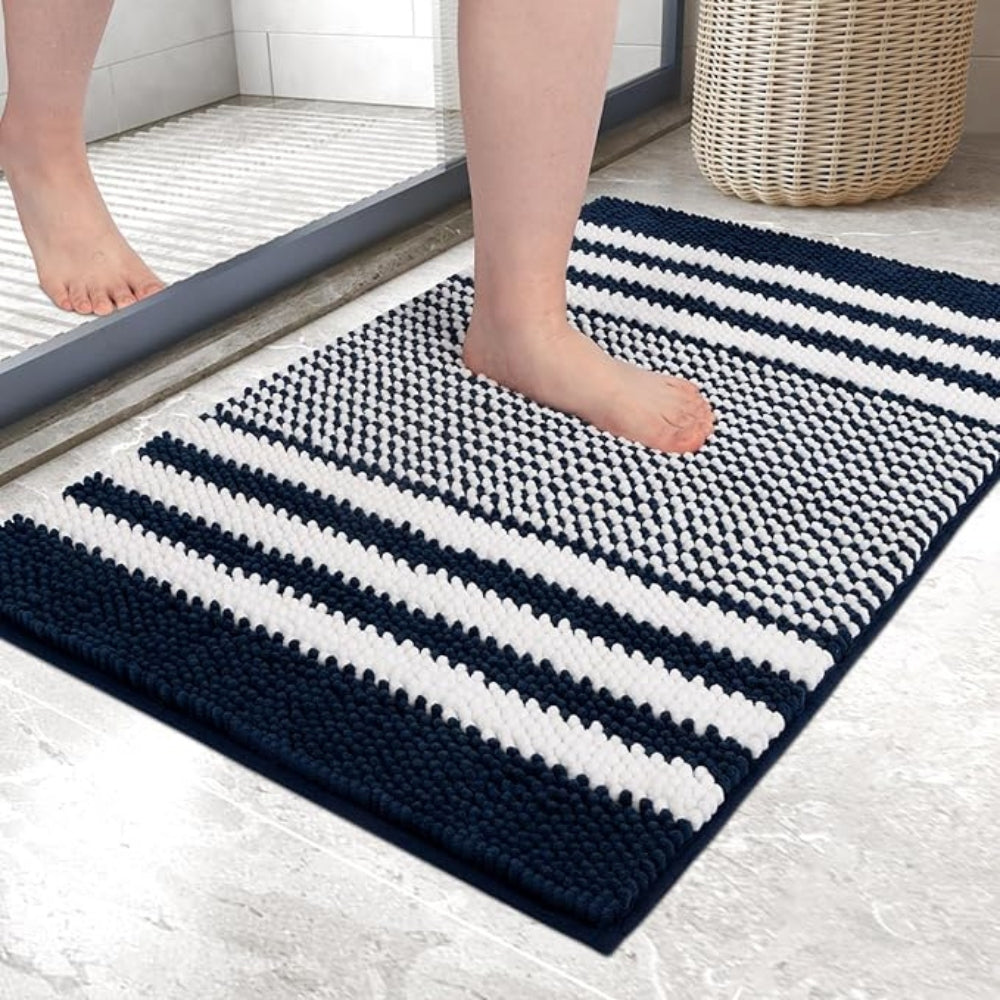 Luxurious Chenille Striped Bath Rug for Ultimate Comfort