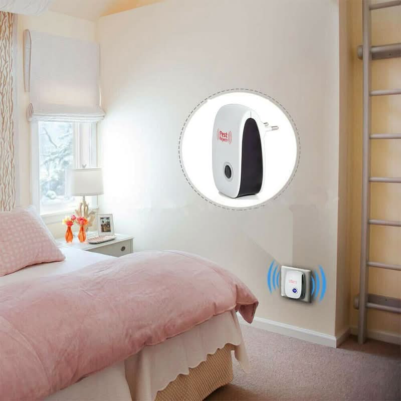 Ultrasonic Indoor Plug-In Repeller for Daily Use