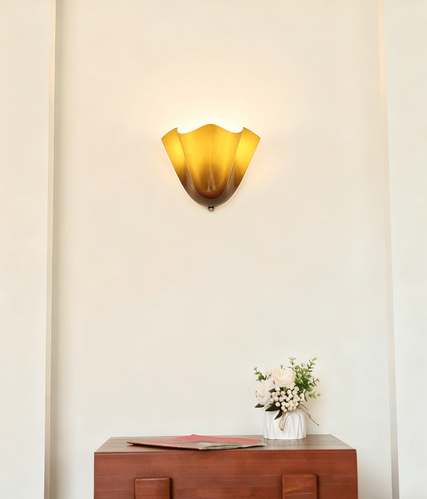 Elegant Home Wall Lights with Petal Design