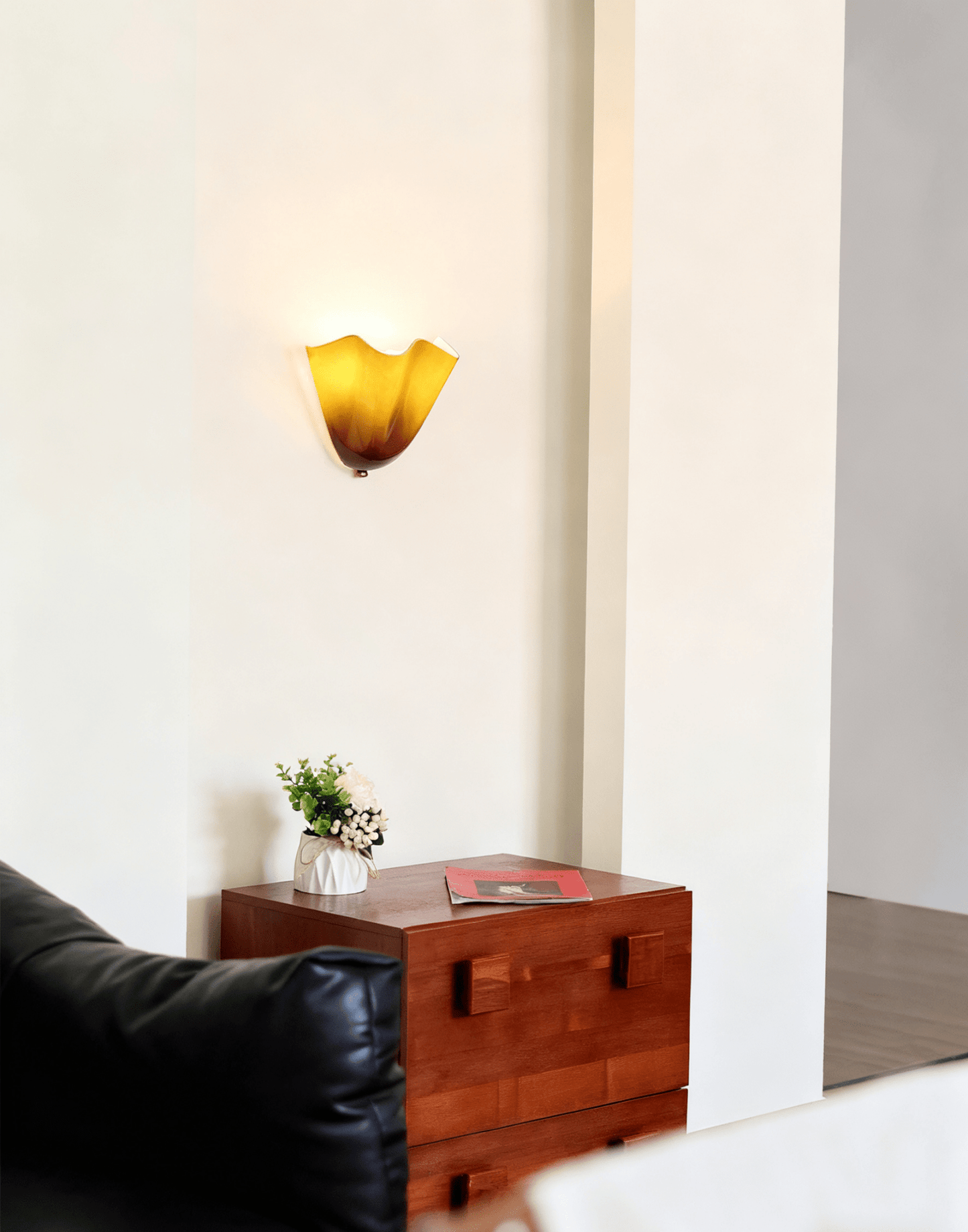 Elegant Home Wall Lights with Petal Design