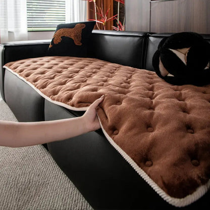 Luxury Tufted Sofa Protector for Everyday Comfort