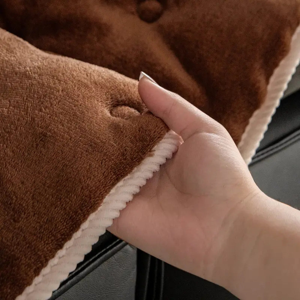 Luxury Tufted Sofa Protector for Everyday Comfort