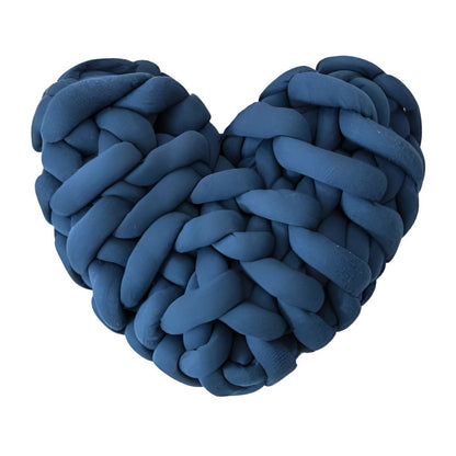 Cozy Heart-Shaped Knot Pillows for Ultimate Relaxation