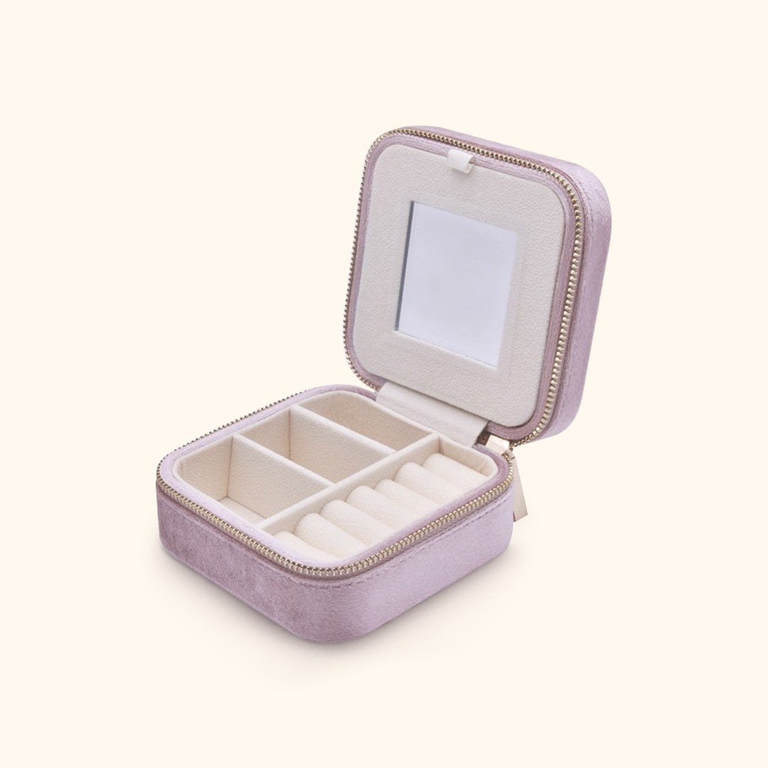 Chic Travel Jewelry Organizer