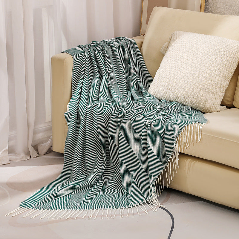 Luxurious Cotton Herringbone Throw Blanket with Fringe