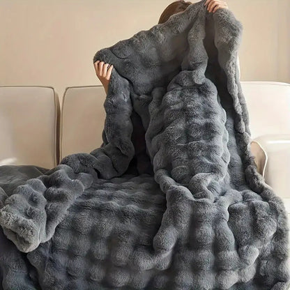 CloudSoft Cozy Throw Blanket for Ultimate Comfort