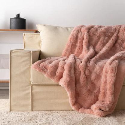 CloudSoft Cozy Throw Blanket for Ultimate Comfort