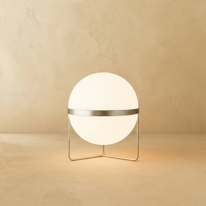 Minimalist LED Floor Lamp in Steel – Stable Lighting for Living and Bedrooms