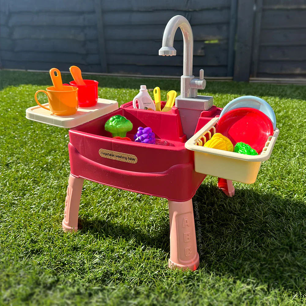 Kids' Play Kitchen with Magic Faucet and Water Feature
