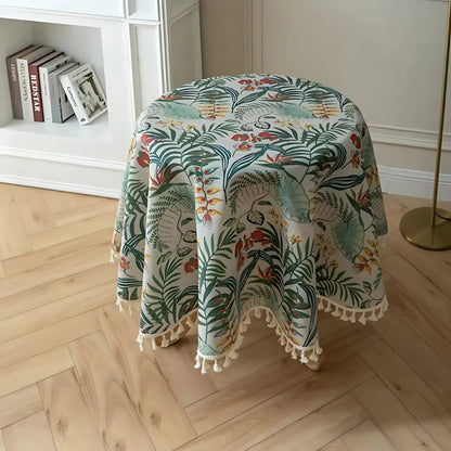 Chic Vintage-Inspired Round Table Cover