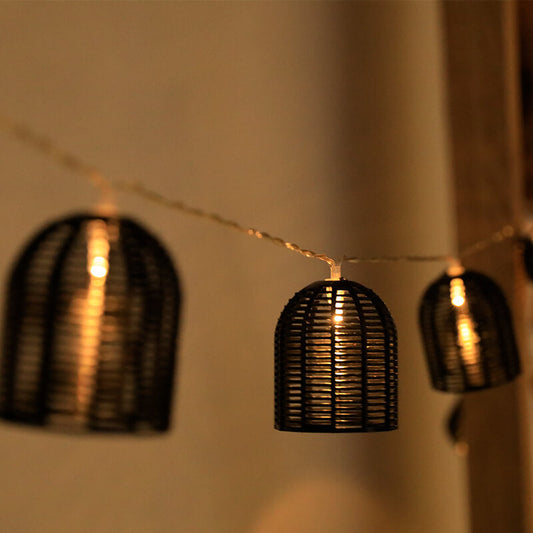 Retro Lantern Design String Lights – Indoor & Outdoor Mood Illumination