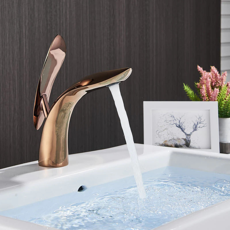 Stylish Bathroom Faucet - Contemporary Design for Your Washroom