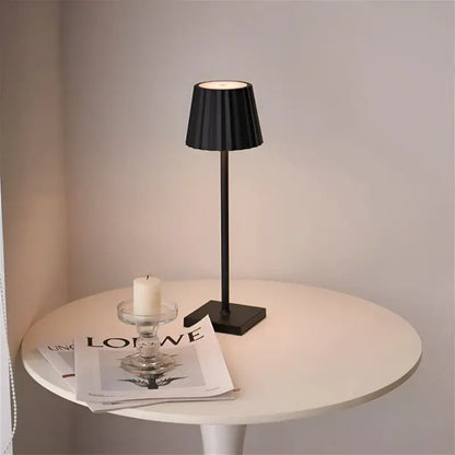 Cordless Dimmable LED Table Lamp with Rechargeable Battery
