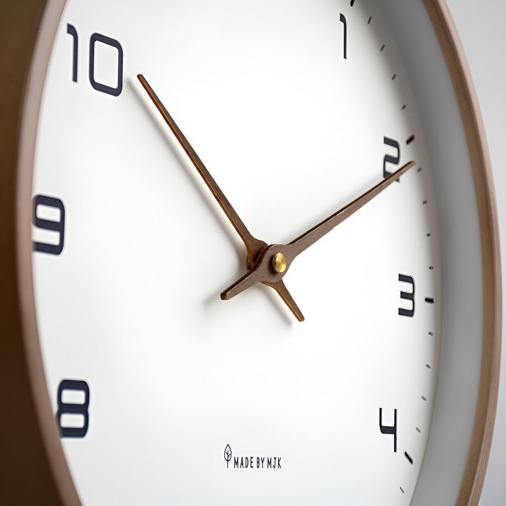 Nordic Design Quartz Clock – Wooden Finish for Silent Wall Display