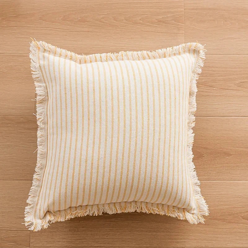 Jacquard Patterned Pillowcase with Fringes - Cotton and Linen Blend