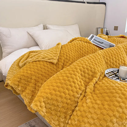 Checked Plaid Soft Velvet Blanket - Cozy Warm Throw for Sofa and Bed