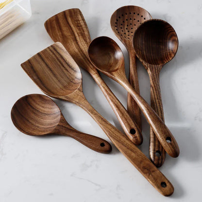 Elegant 8-Piece Acacia Wood Kitchen Utensil Collection